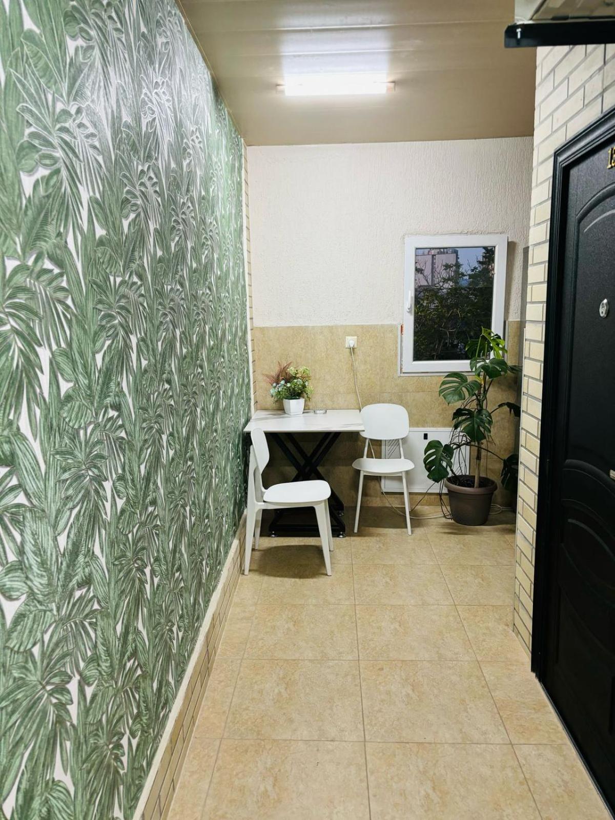 Nana'S House Hotel Batumi Bagian luar foto